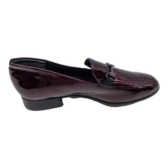 New Munro Shoes Harrison II Ruby Red Patent Leather Bit Accent Loafers 7 - Picture 5 of 11